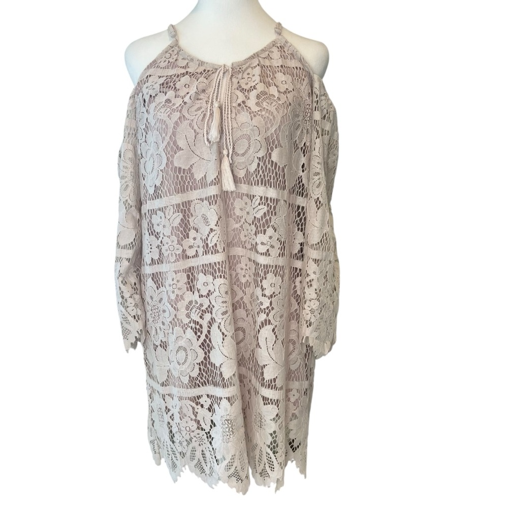 Xhilaration XS Pink Blush Lace Mini Dress Cold Shoulder Flowy Sleeves Romantic